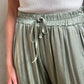Satinhose oliv