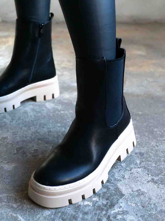 Chelsea Boots